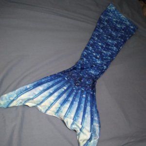 Children's mermaid tail (size 10-12 kids)